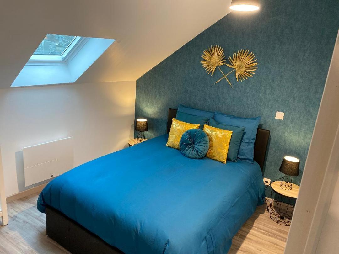 Appartement Chaleureux Wifi Et Parking Gratuit Givet Exterior foto